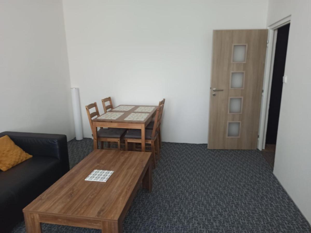 Apartman Kovarska U Klinovce Exterior photo